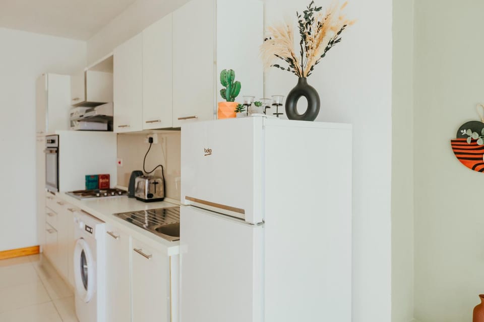 Cozy Seaside One-Bedroom Penthouse Apartment in Sliema