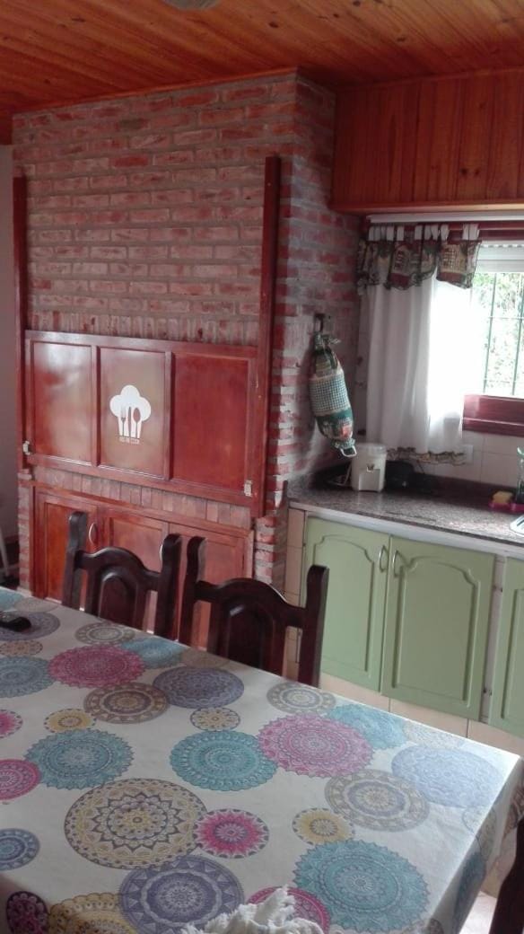 Chalet con pileta House in Miramar