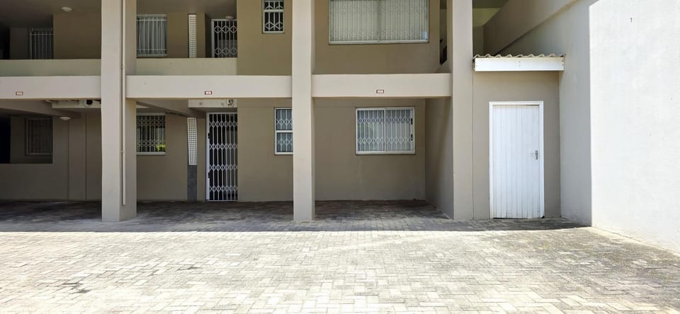 Property building, Parking