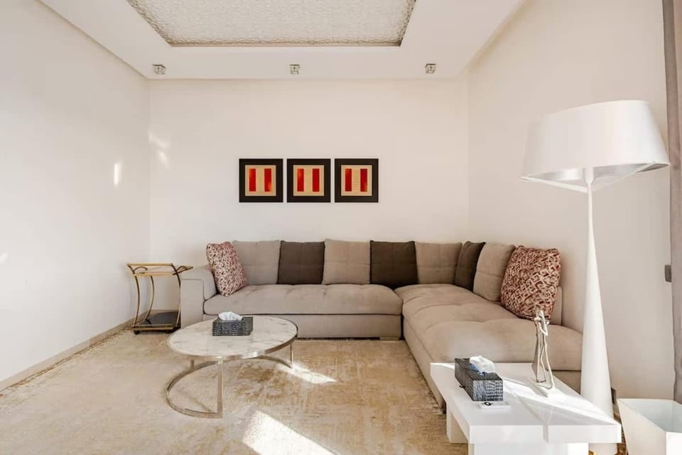 Marina Royal Duplex Signature 5BR Residence Apartment in Rabat