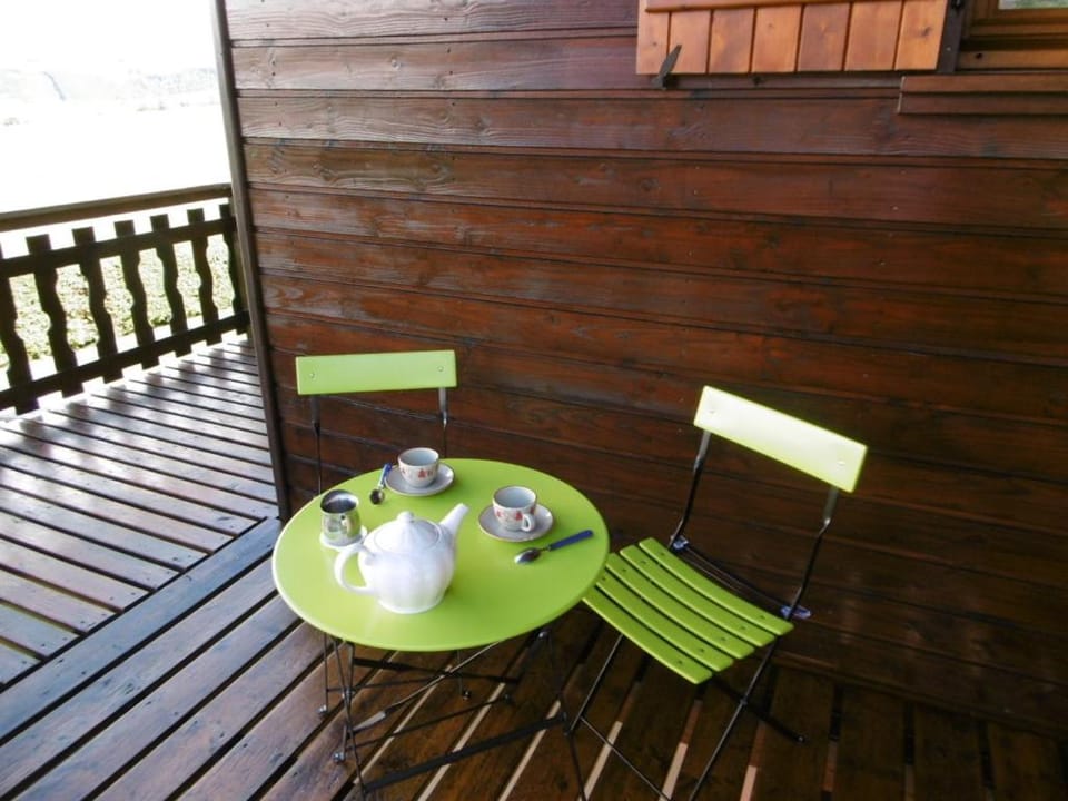 chalet besse en chandese Chalet in Besse-et-Saint-Anastaise