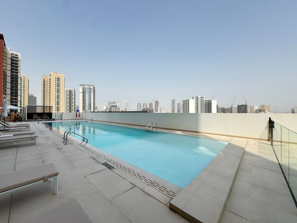 Day, City view, Swimming pool, sunbed
