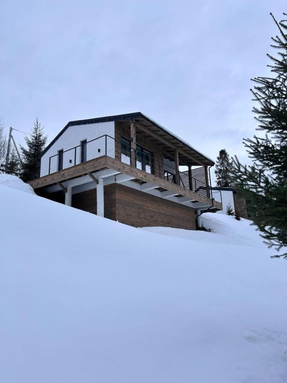 Property building, Bird's eye view, Winter, View (from property/room), Balcony/Terrace, Garden view, Garden view, Mountain view, Mountain view