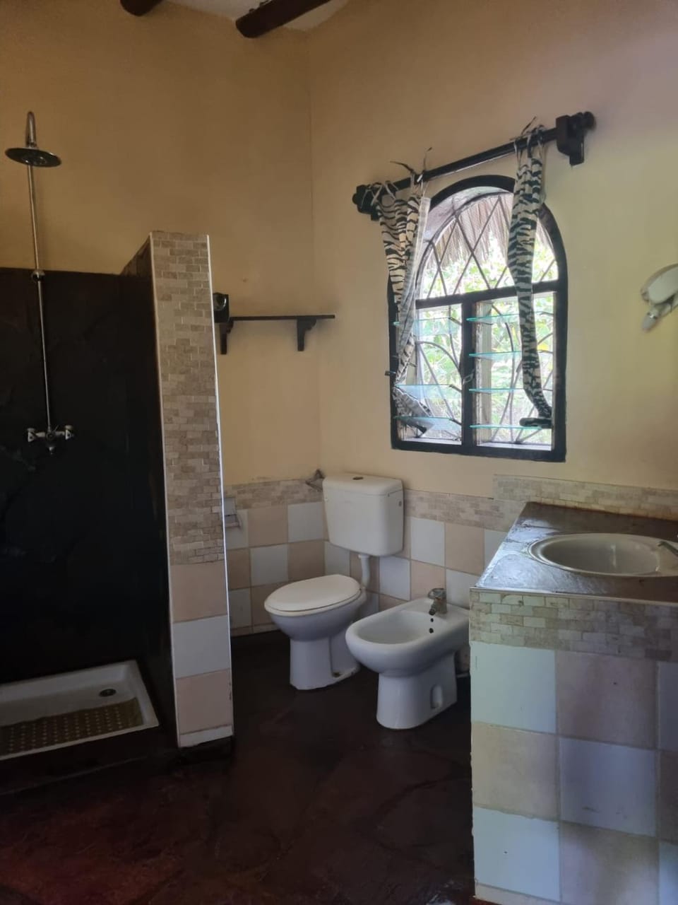 Sofia House - Beach Paradise with Kite, Dive and more Bed and Breakfast in Kenya