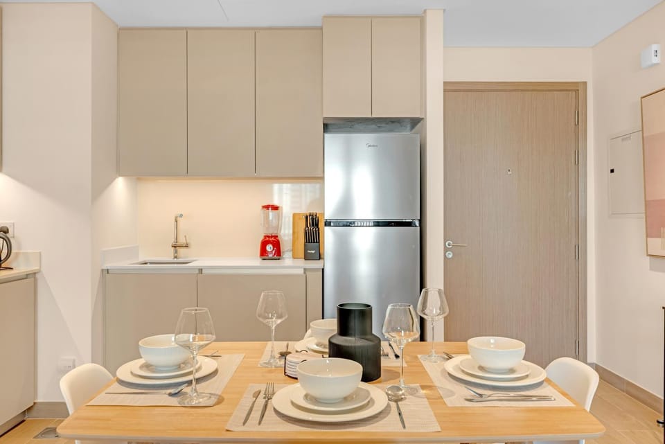 Coffee/tea facilities, Kitchen or kitchenette, Dining area