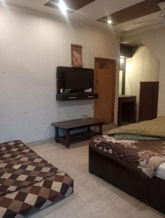 Hotel Anmol Hotel in Dehradun
