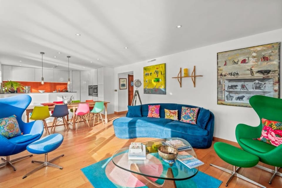 New - Oyster House sat just beside the river Yealm House in Newton Ferrers