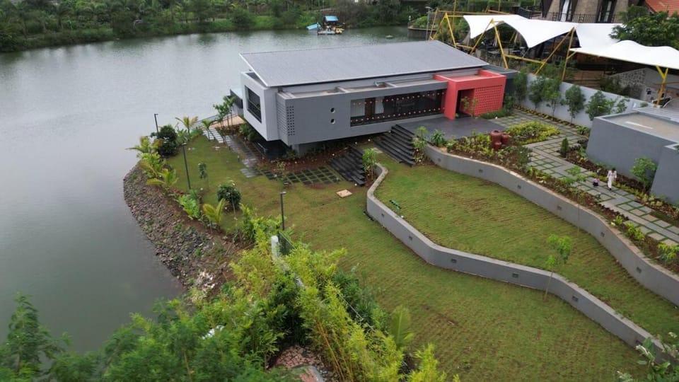Kai by the lake - lake villa in Nashik Villa in Maharashtra
