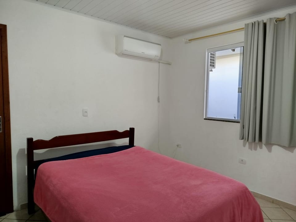 Casa em Camboriú 10 min até a Praia Central House in Camboriú