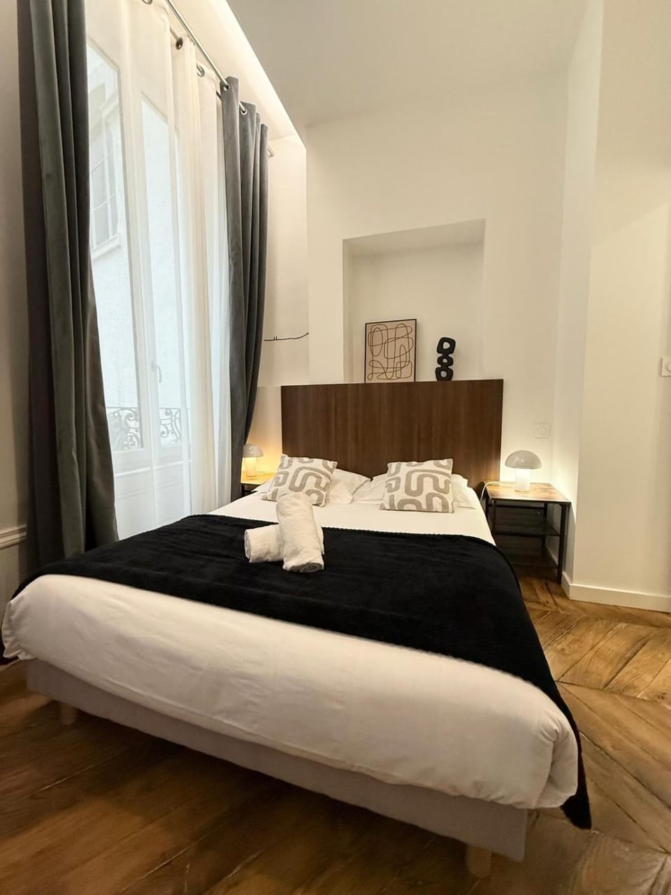 Herriot 1 - Bedroom - Hyper Centre Apartment in Lyon