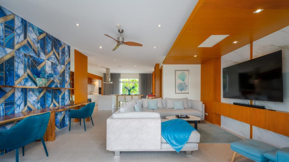 Renovated 150sqm modern apartment at the beach Apartment in Thailand