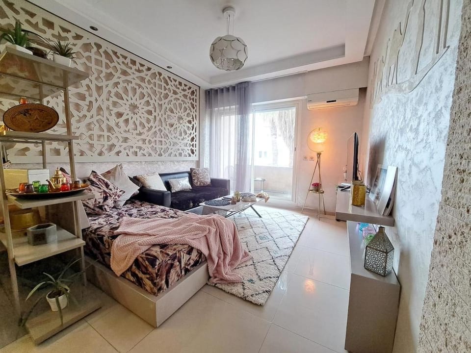 Central Downtown Free Parcking AC Apartment in Casablanca