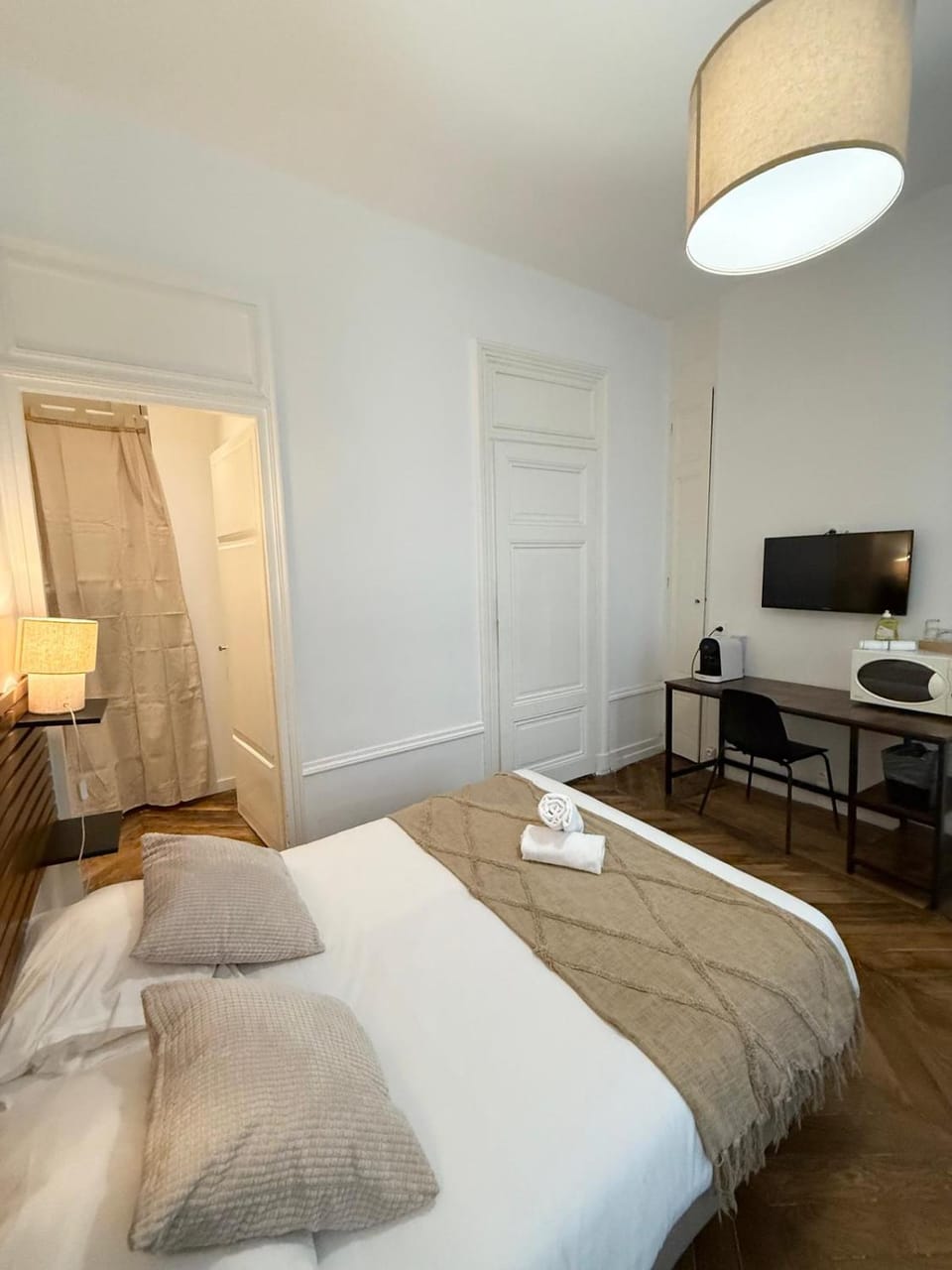 Herriot 2 - Bedroom - Bellecour Apartment in Lyon