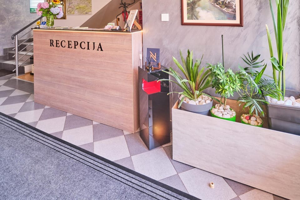 Property building, Lobby or reception, Decorative detail