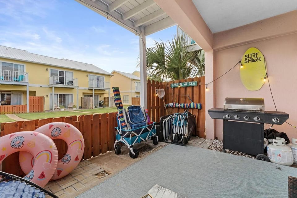Steps to Beach&PoolLoaded Game Room&Opt Golf Cart House in Miramar Beach