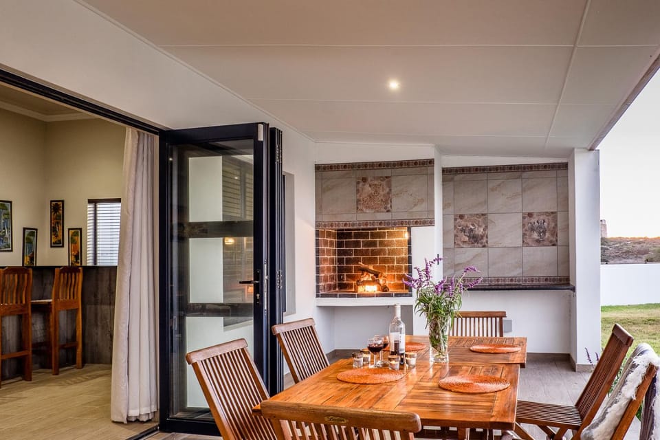 Sea Spray Self Catering in Duyker Eiland Bed and Breakfast in Western Cape