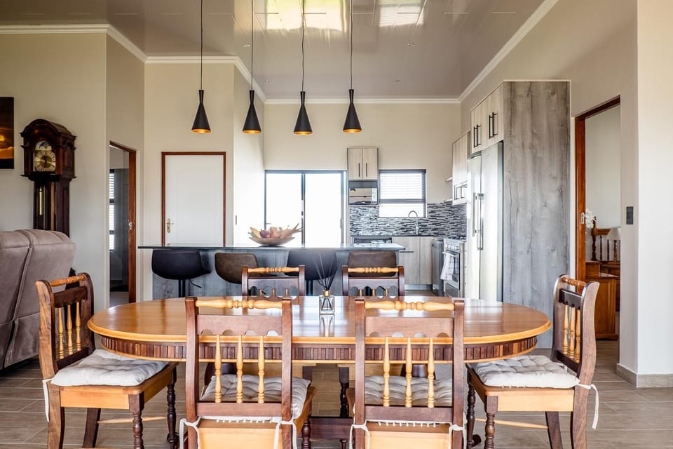 Sea Spray Self Catering in Duyker Eiland Bed and Breakfast in Western Cape