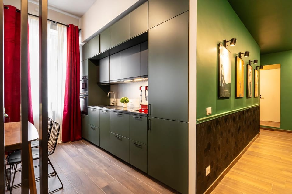 Coffee/tea facilities, Living room, dishwasher, microwave, oven, kitchen