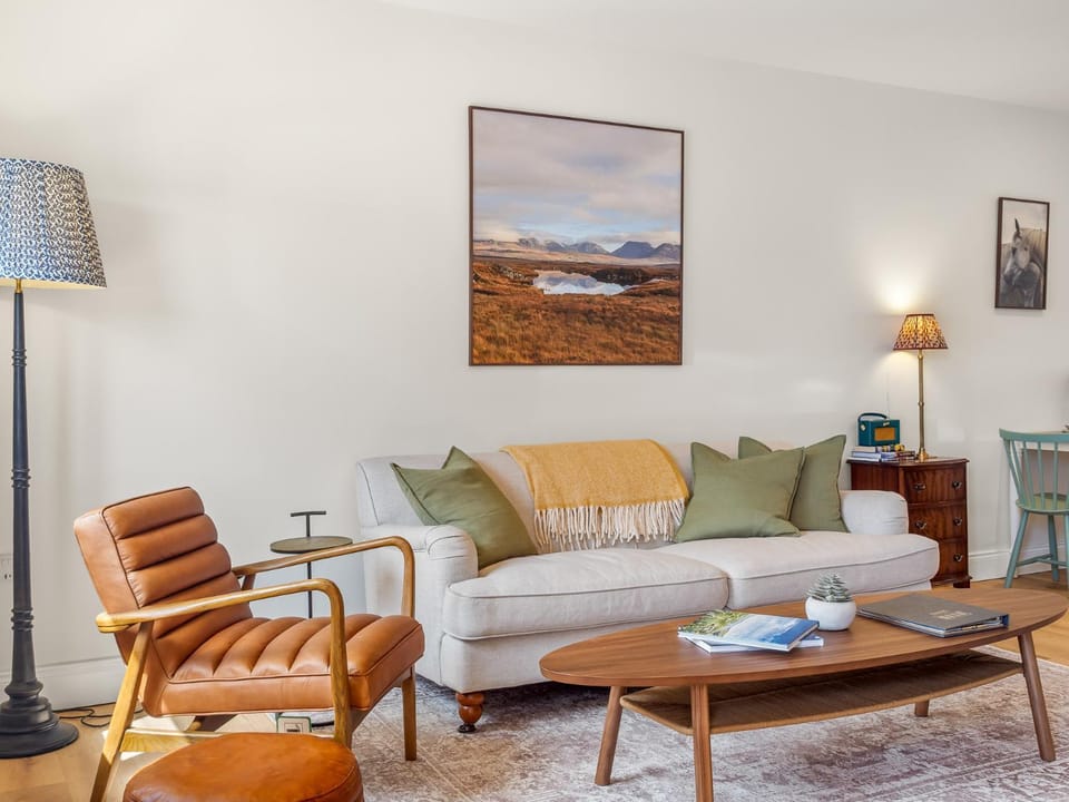Communal lounge/ TV room, Living room