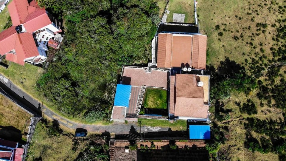 Hill Side Cottage Hotel in Tamil Nadu