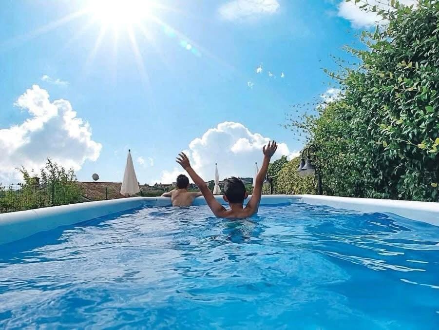 Pool view, Swimming pool, children