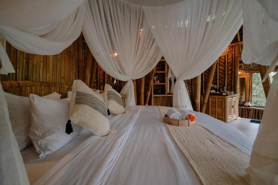 Makerti Bali - Sanctuary bamboo house Villa in Selat