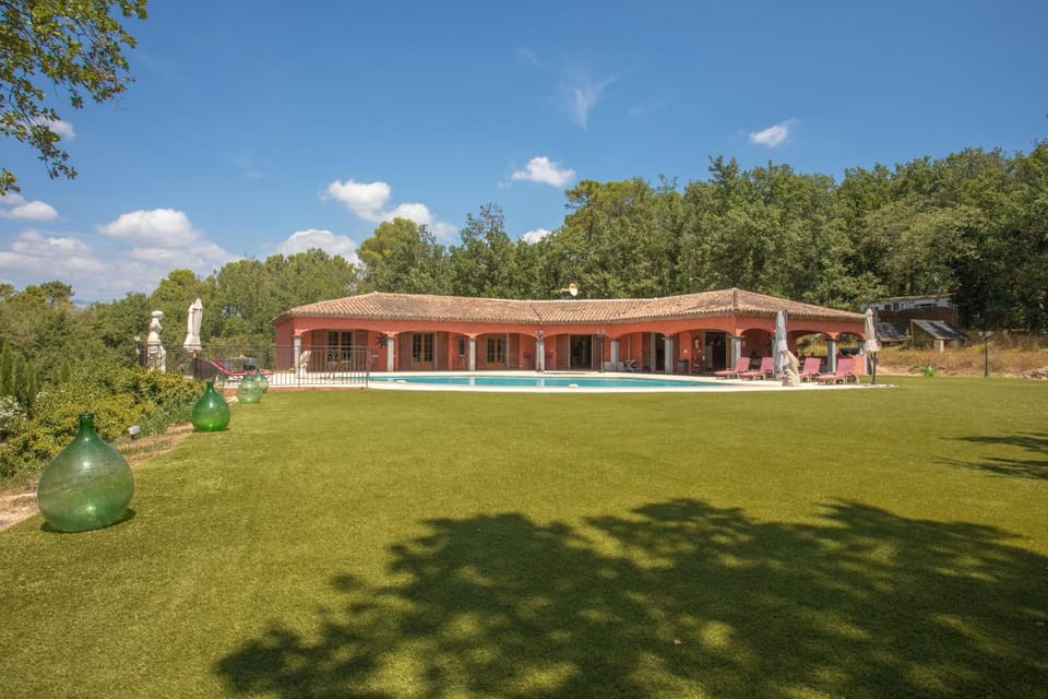 Garden, Garden view