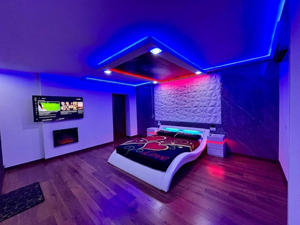 Cazalegas Sky Spa Apartment in Castile-La Mancha