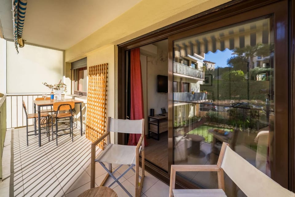 Chic Cinema Apartment in Cannes Apartment in Cannes