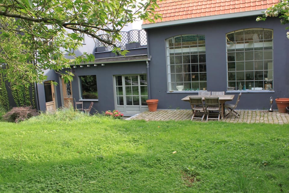 Furnished house BXL- for team of workers House in Flanders