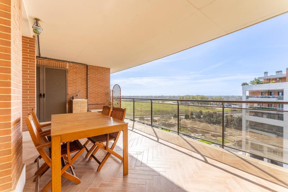 View (from property/room), Balcony/Terrace
