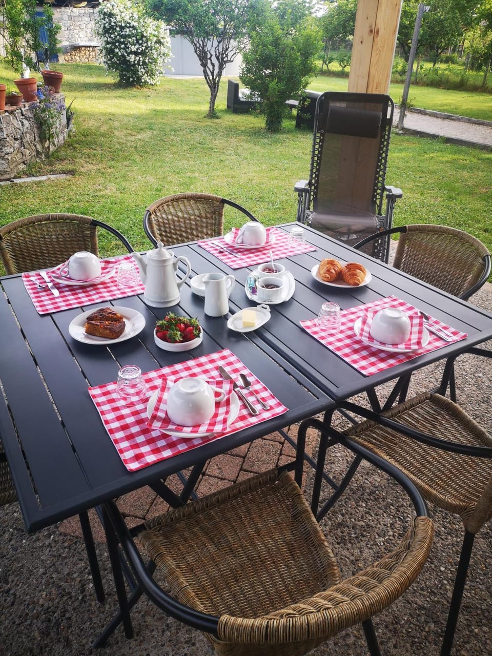 Blue Banane Bed and Breakfast in Nouvelle-Aquitaine