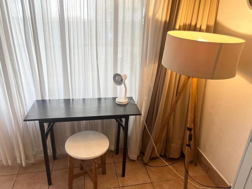 Digital Nomad Oasis in Bali Calm, Cozy, Connected Apartment in North Kuta