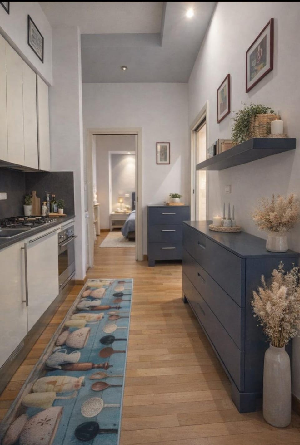 Kitchen or kitchenette, Living room, Dining area