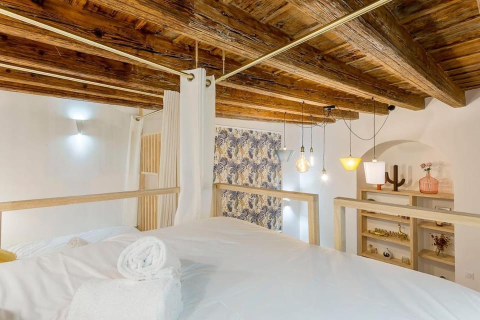 Meissonier 5 - 2 Bedrooms -Hotel de Ville Apartment in Lyon