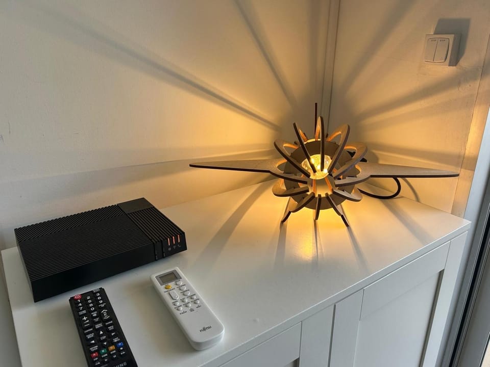TV and multimedia, internet, wardrobe