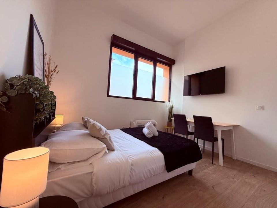 Miribel 2 - Studio - Jean Mace Apartment in Lyon