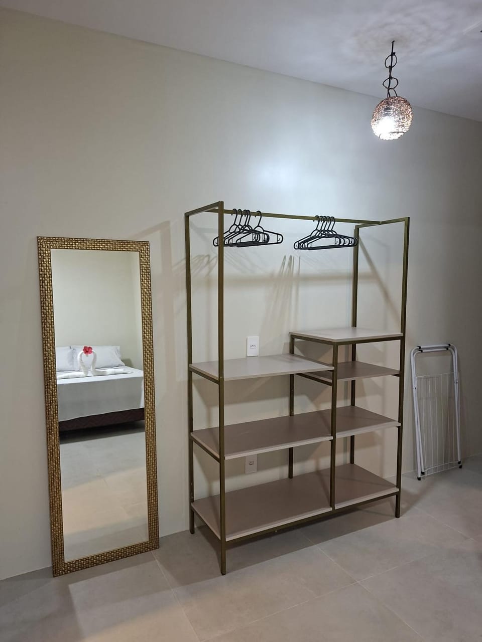 Bedroom, locker