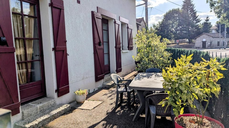 Les tuilières House in Nouvelle-Aquitaine