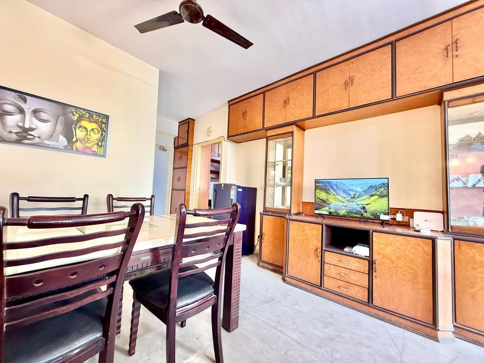 TV and multimedia, Dining area