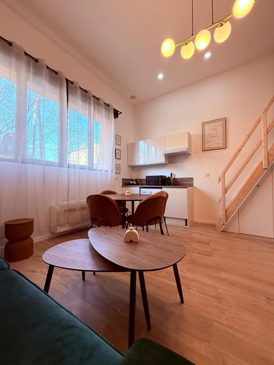 Miribel 3 2 Bedrooms Jean Macé Apartment in Lyon