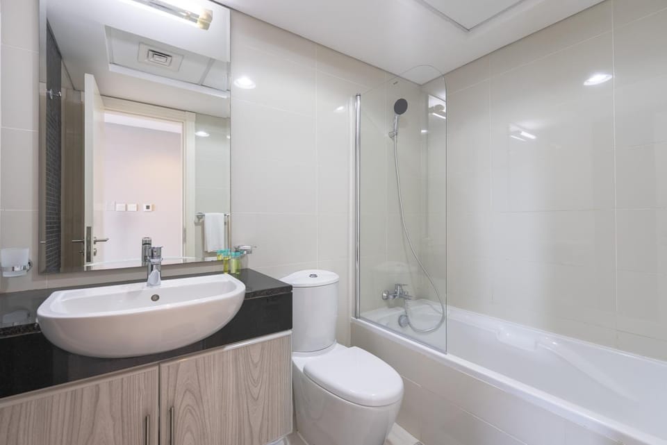 Bathroom, Bath
