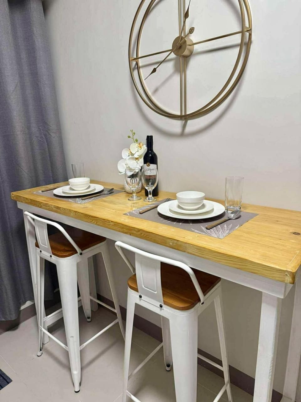 Hidden All in Comfy Luxe Stay MOA Pasay Apartment in Pasay