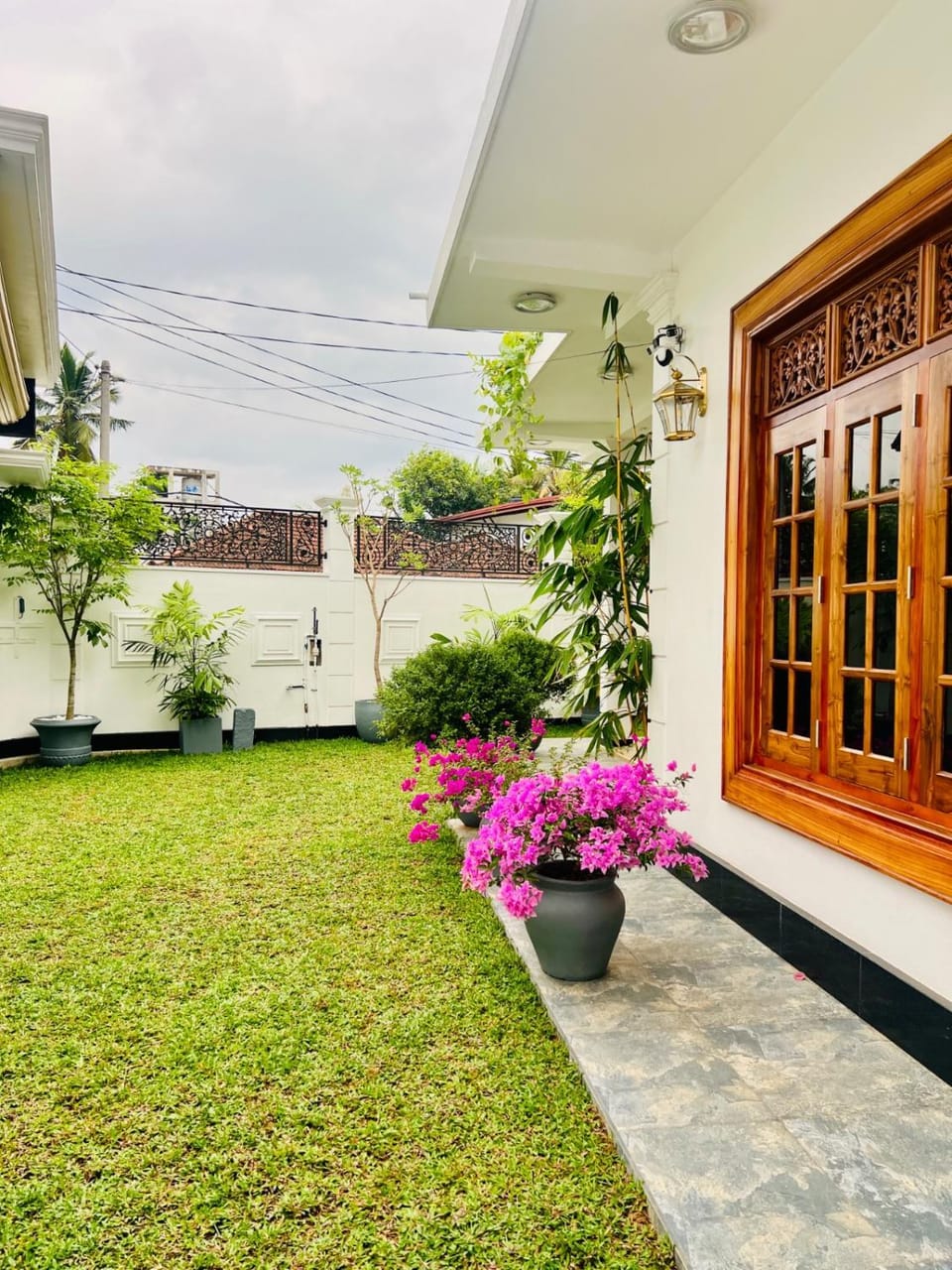 Frans Luxurious Villa Villa in Tangalle