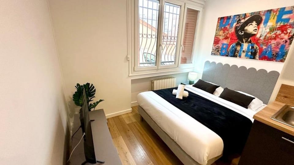 Montaland 2 - Studio - Gratte Ciel Apartment in Villeurbanne