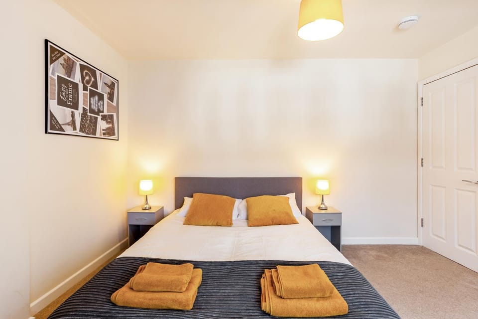 Grade II listed flat in the heart of Salisbury House in Salisbury