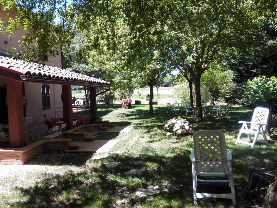 Facade/entrance, Garden view