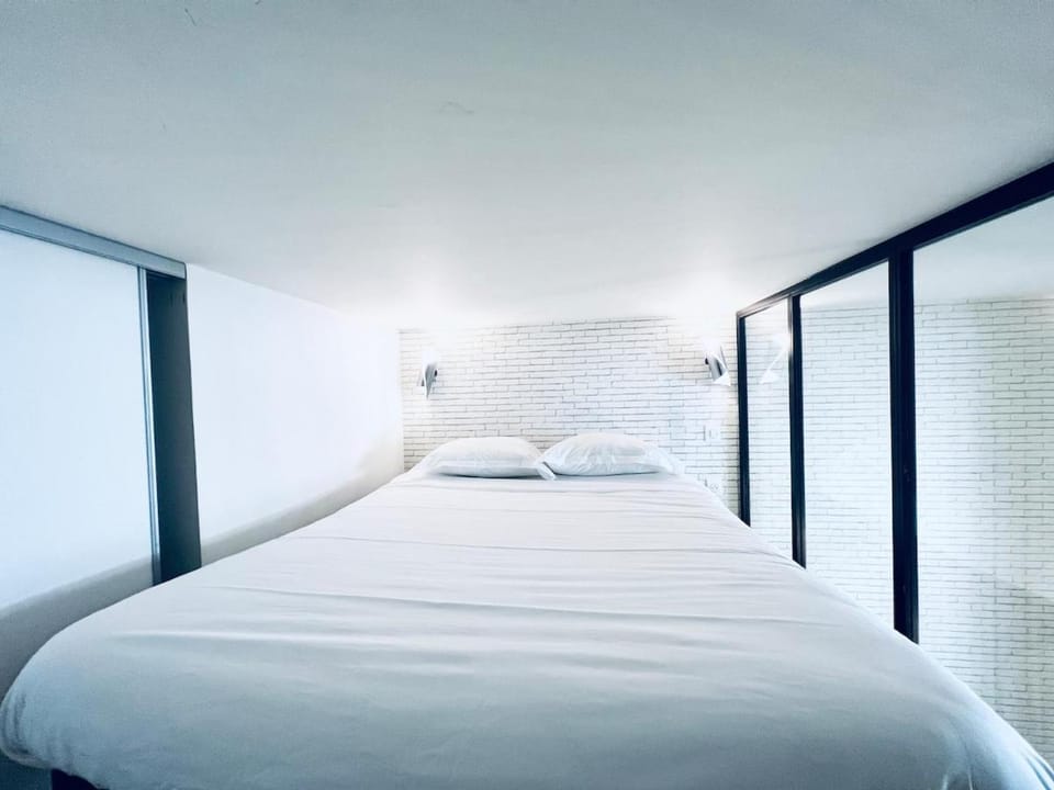 Montchat - 1 Bedroom - Montchat Apartment in Villeurbanne