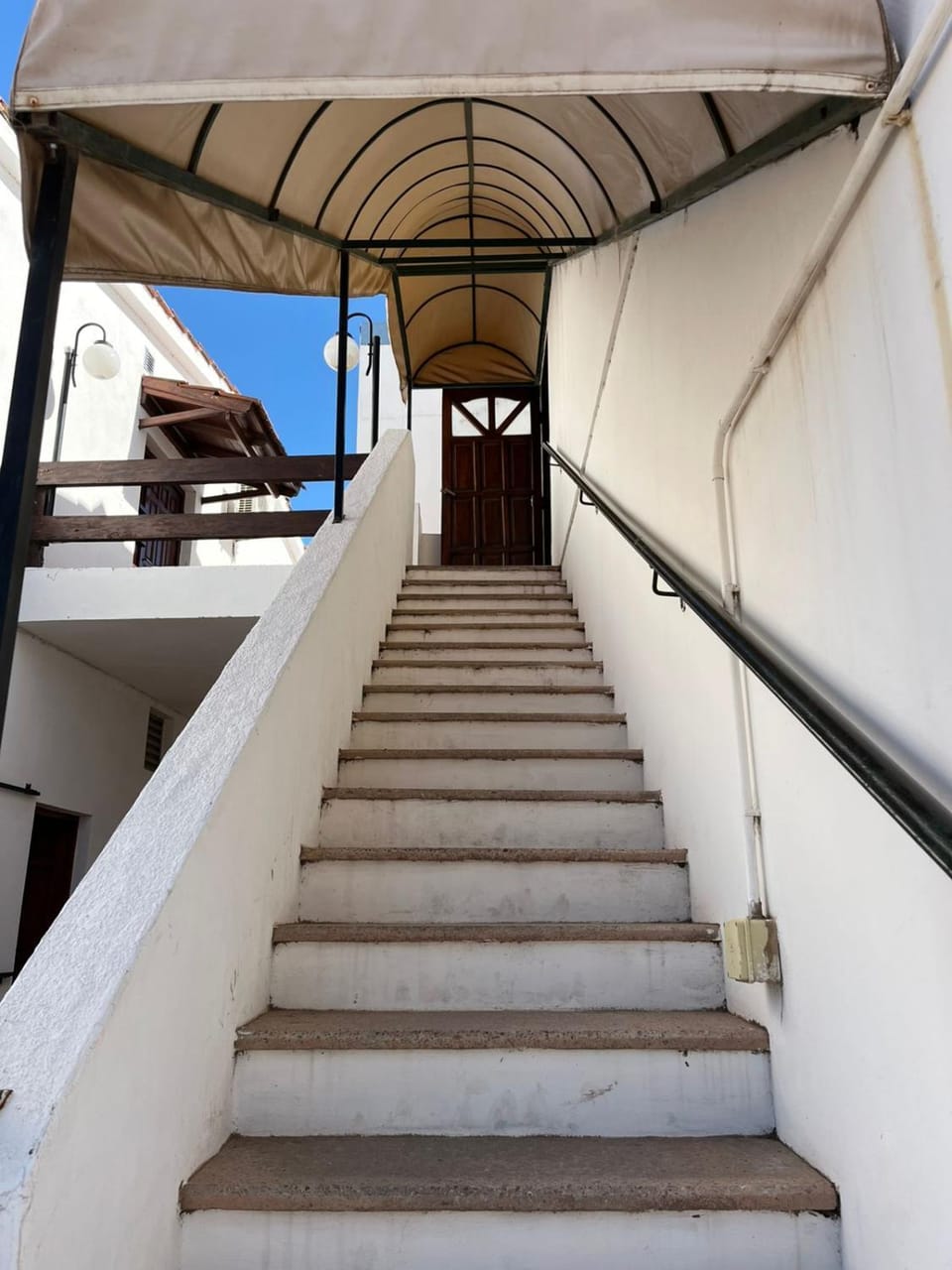 Property building, Balcony/Terrace