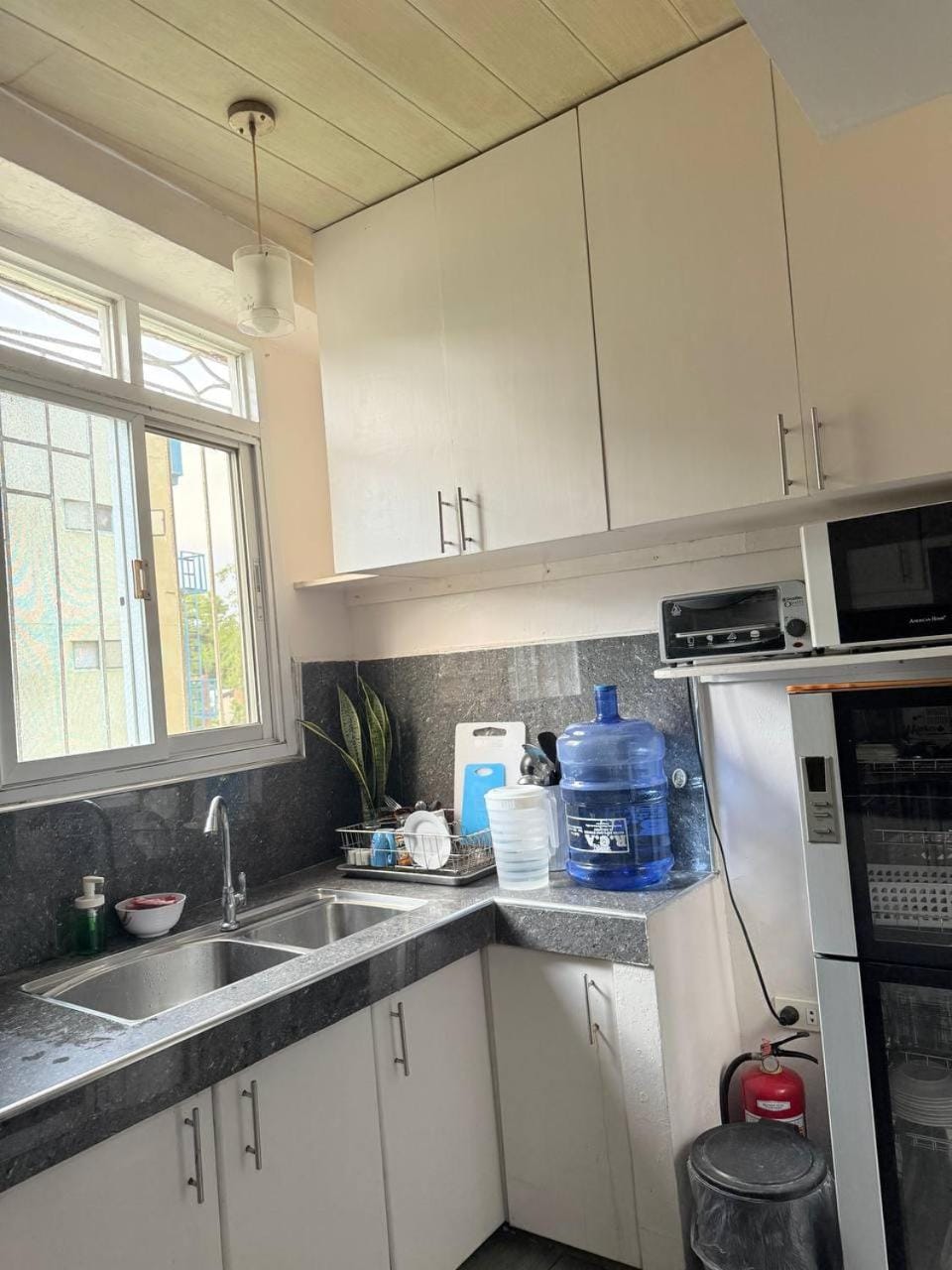 Kitchen or kitchenette, kitchen